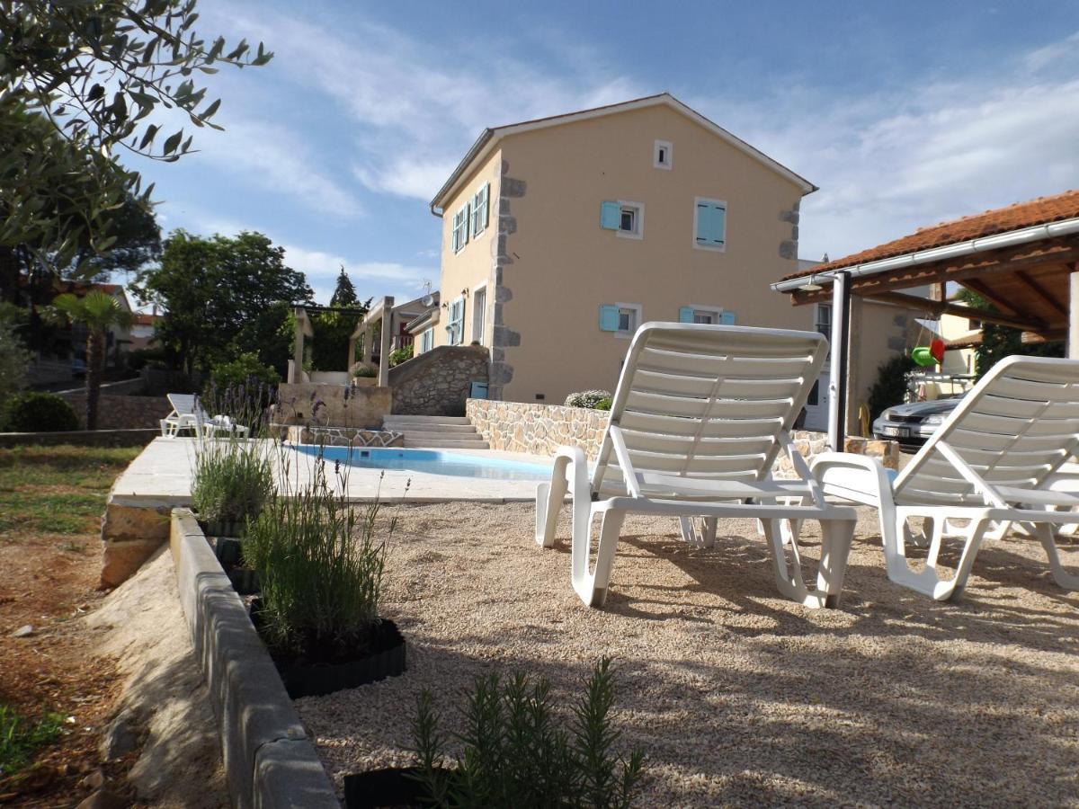 Apartment Marina Kornić Bagian luar foto
