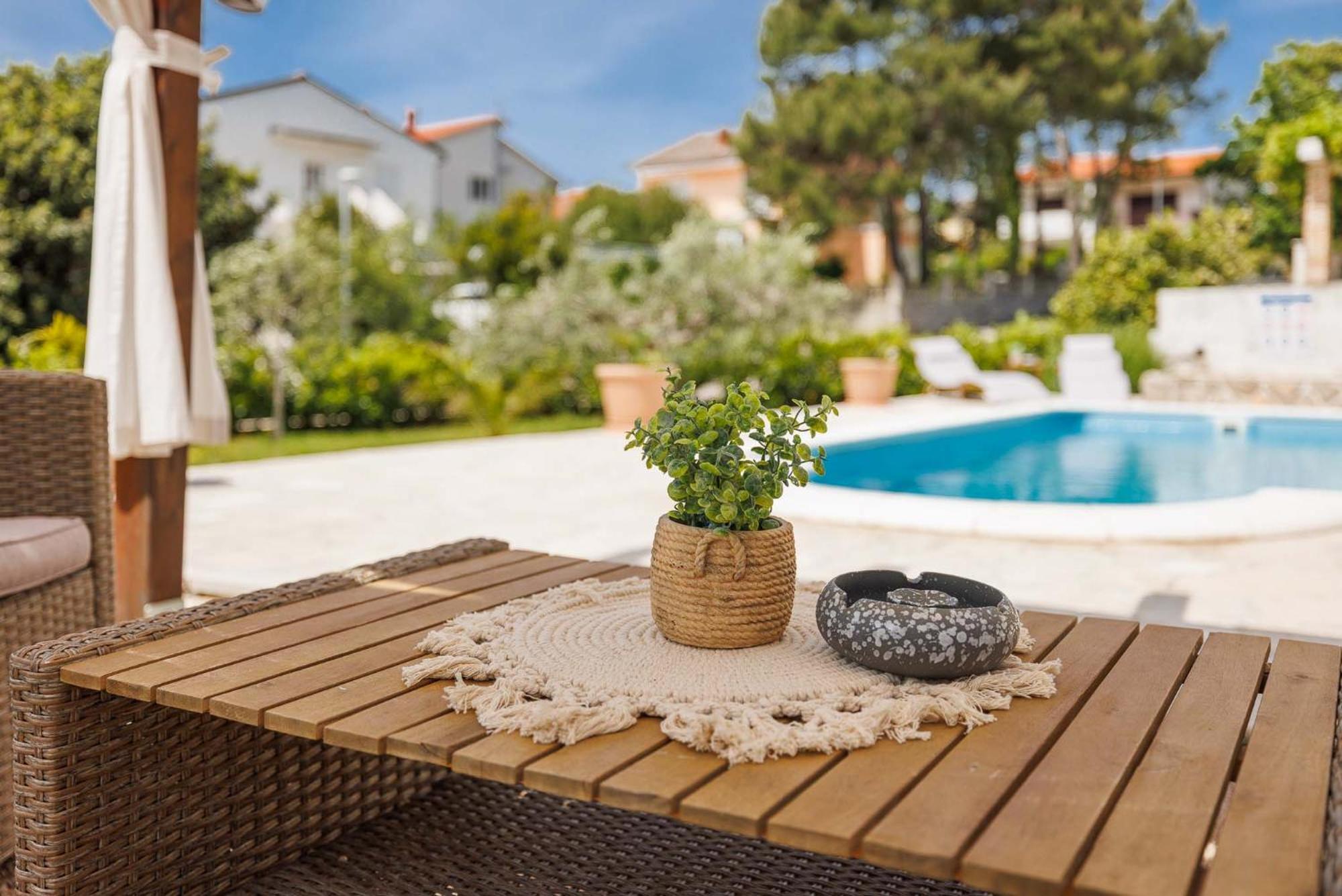 Apartment Marina Kornić Bagian luar foto
